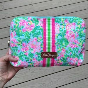 NWOT Lilly Pulitzer Seasalt Blue Fruity Flamingo Thompson Pouch